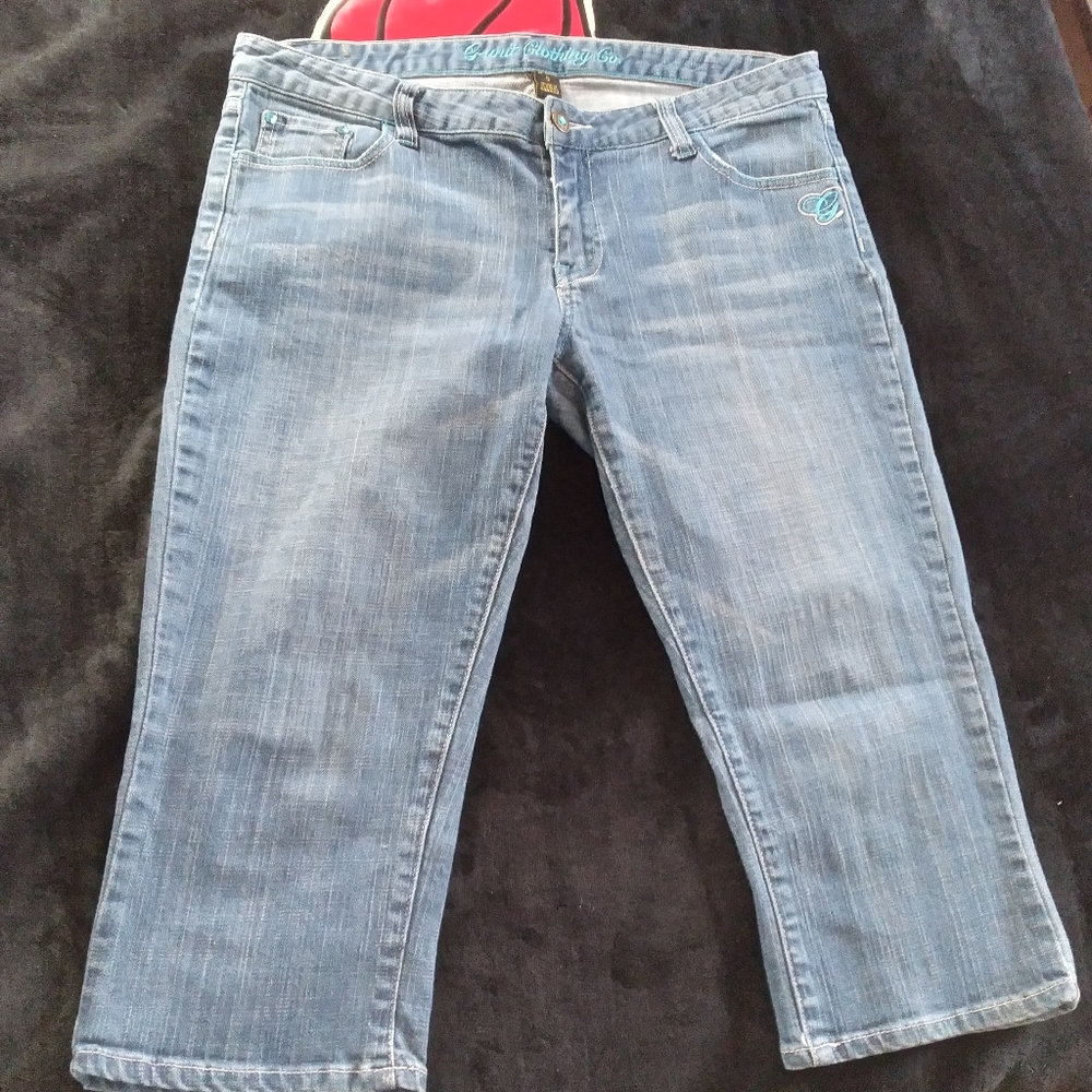 G-Unit Women's Cropped Carpi Low Rise Jeans #343